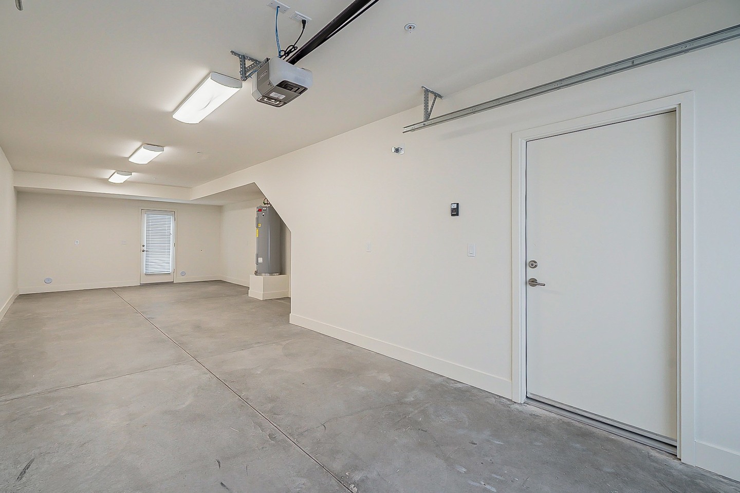 Roosevelt Luxury Townhomes Image 11