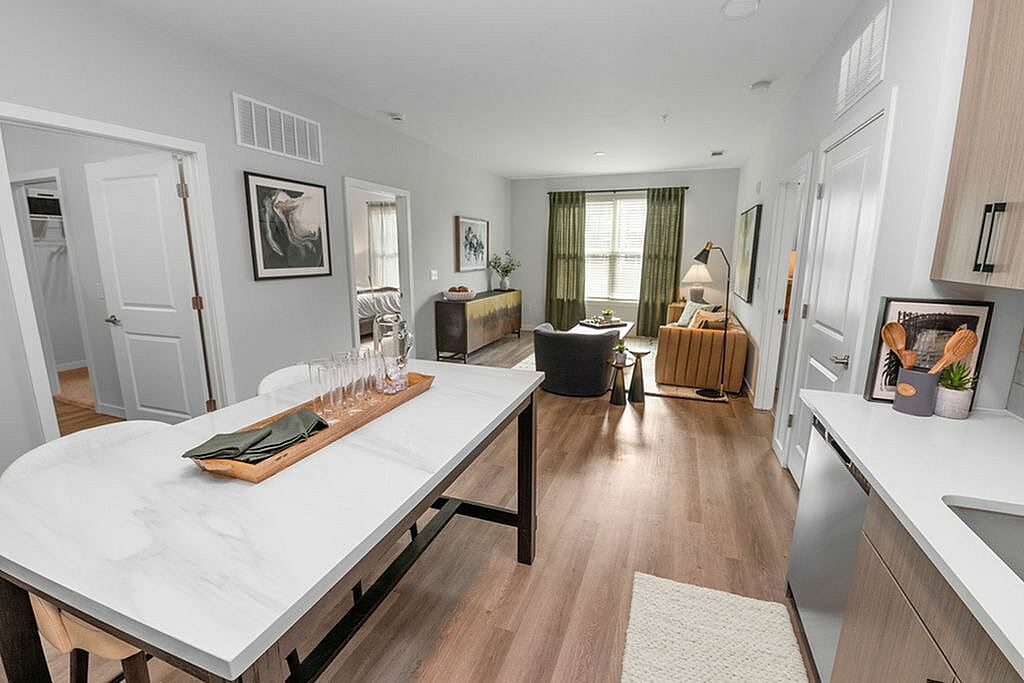 Perimeter Pointe Image 14