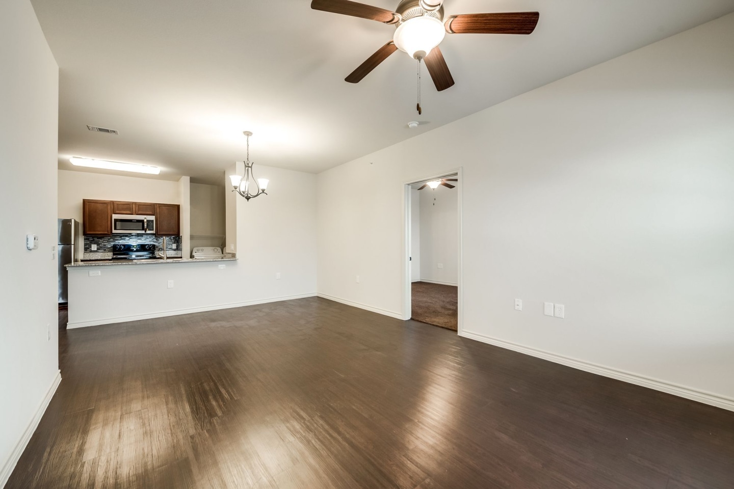 Majors Place Image 55