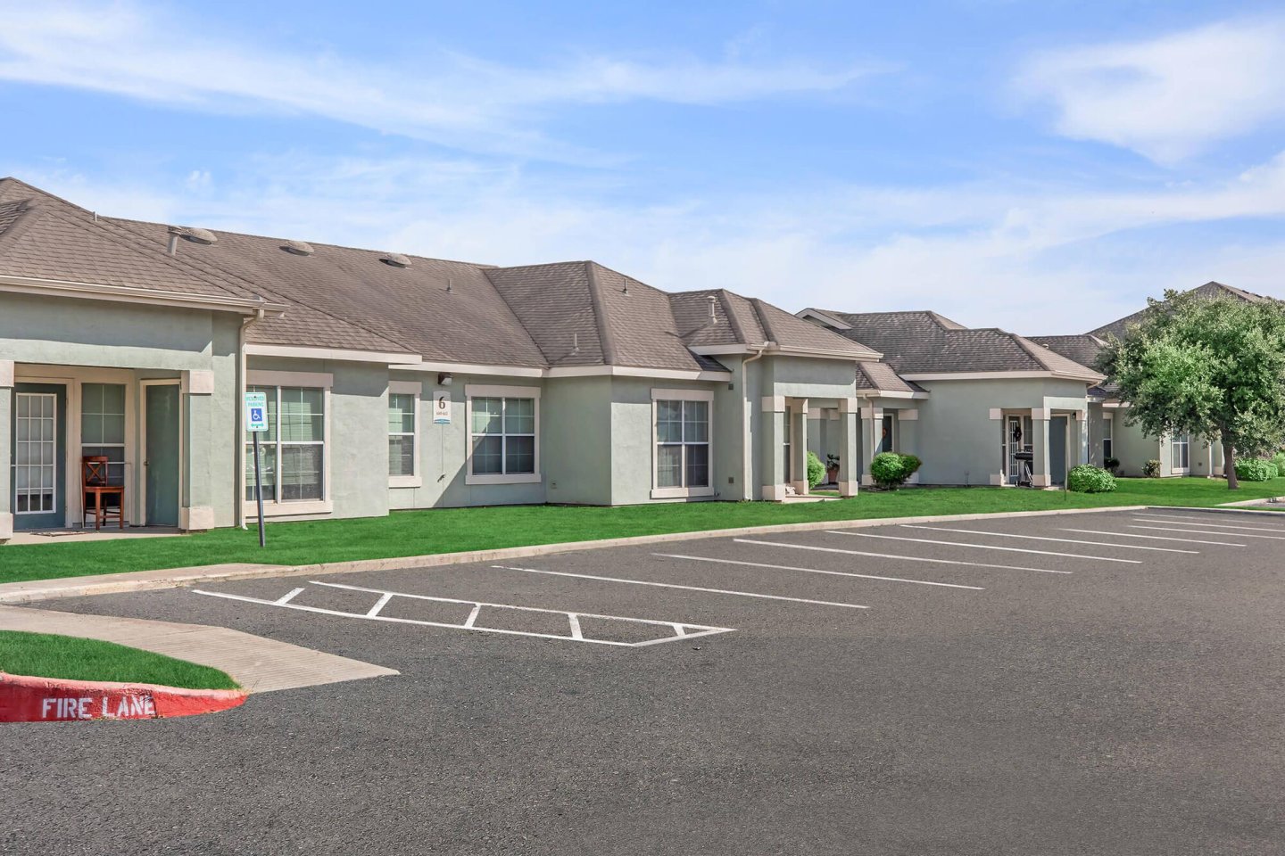 River Square Apartments Image 8