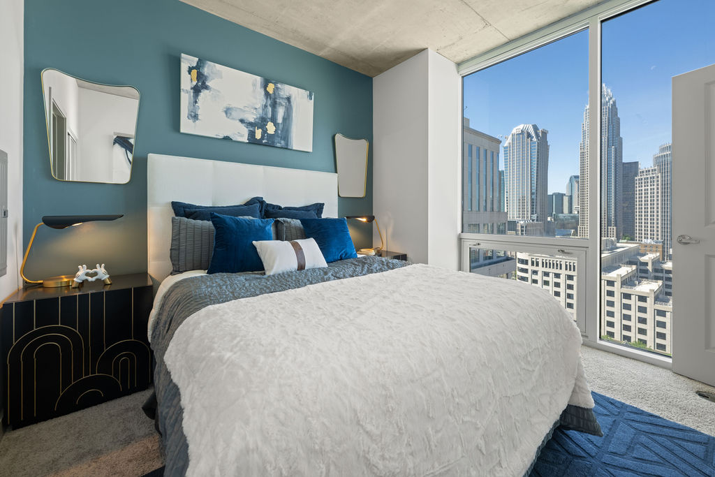 Skyhouse Uptown North Image 14