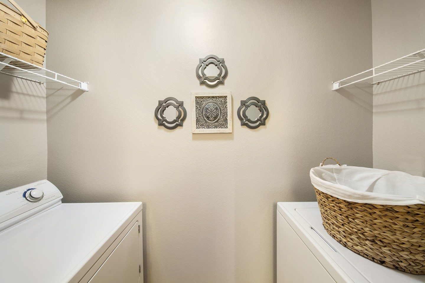 The Apartments at Wellington Trace Image 18