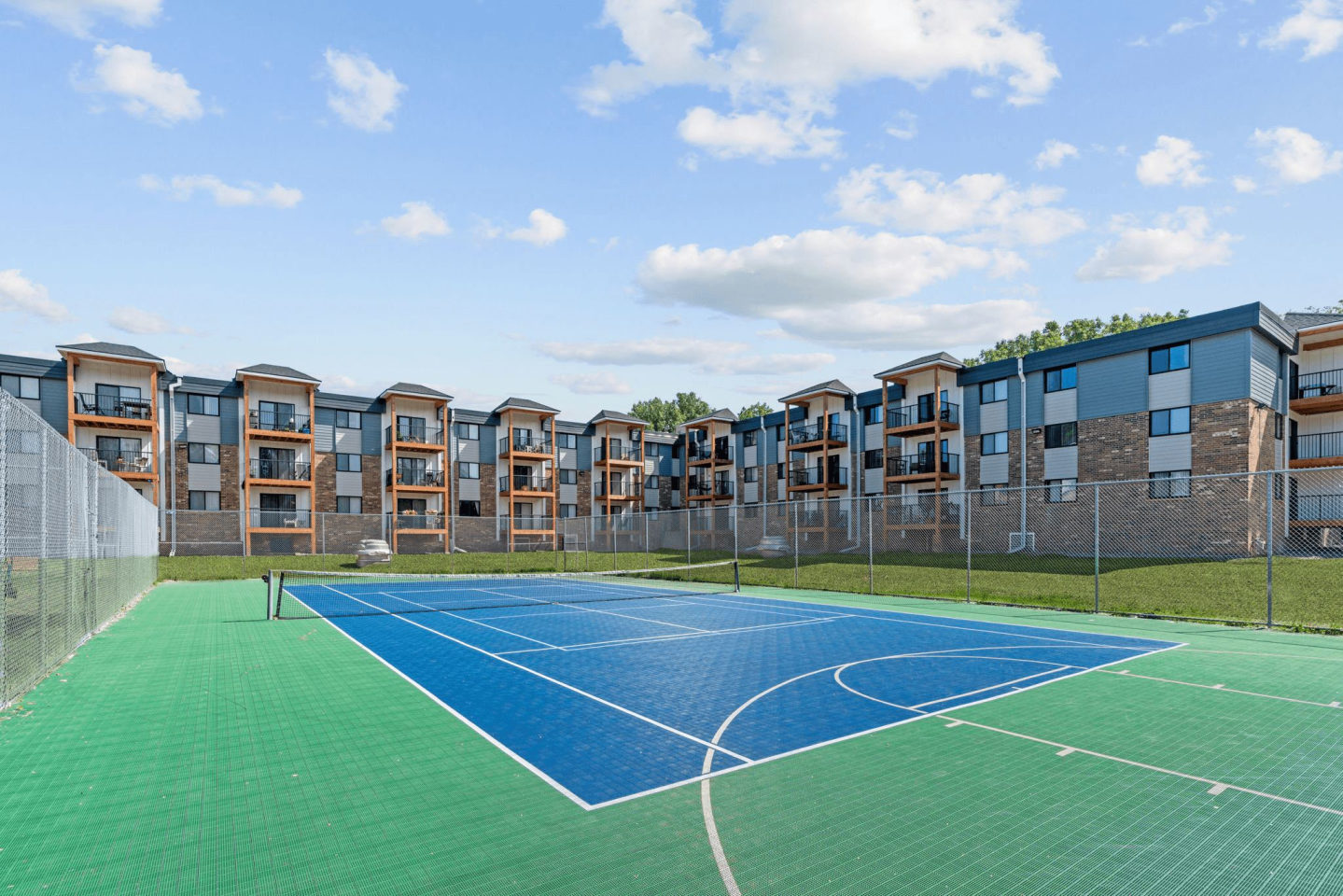 Willow Creek Apartments Image 19