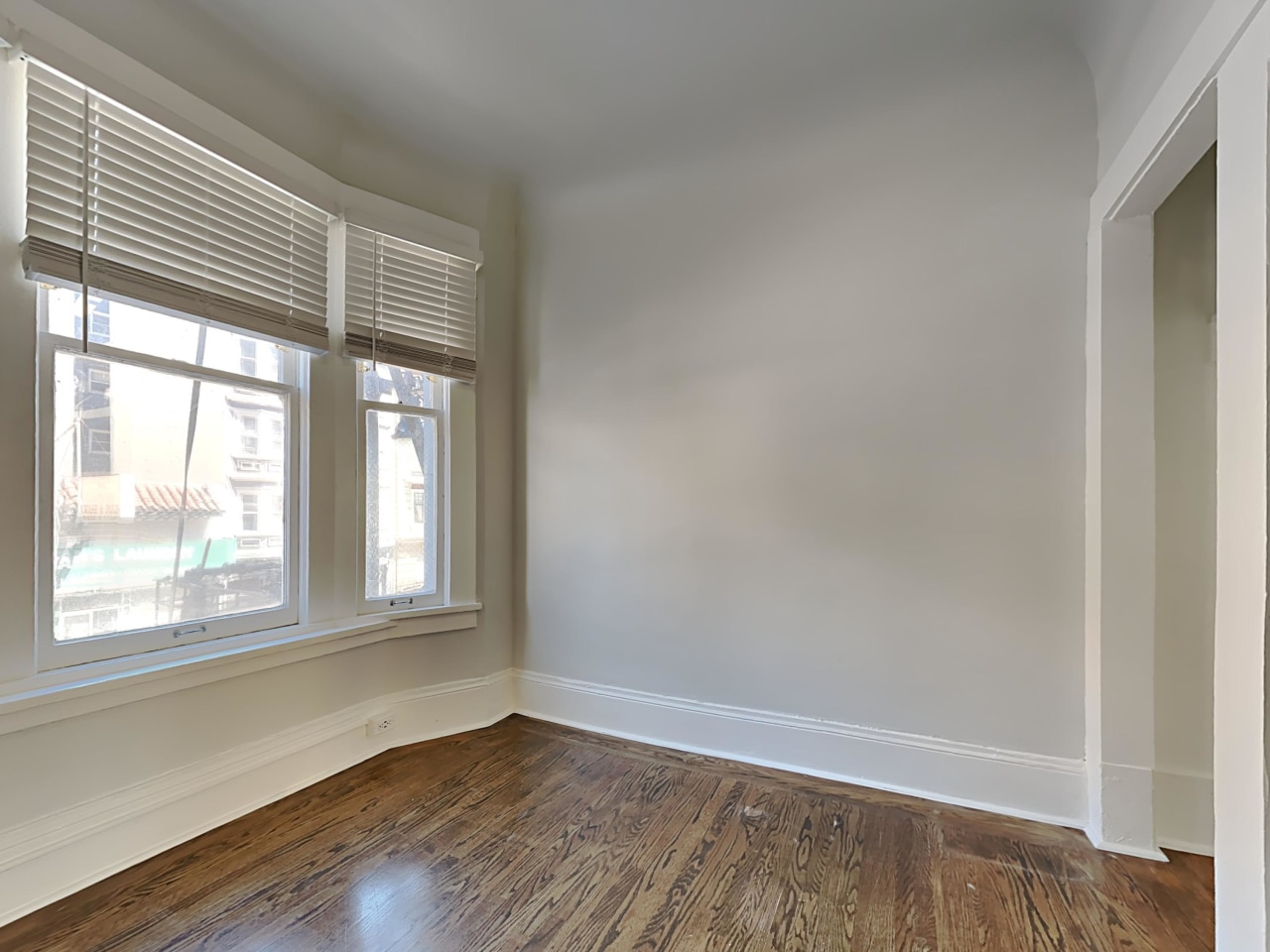 245 Leavenworth St. Image 6