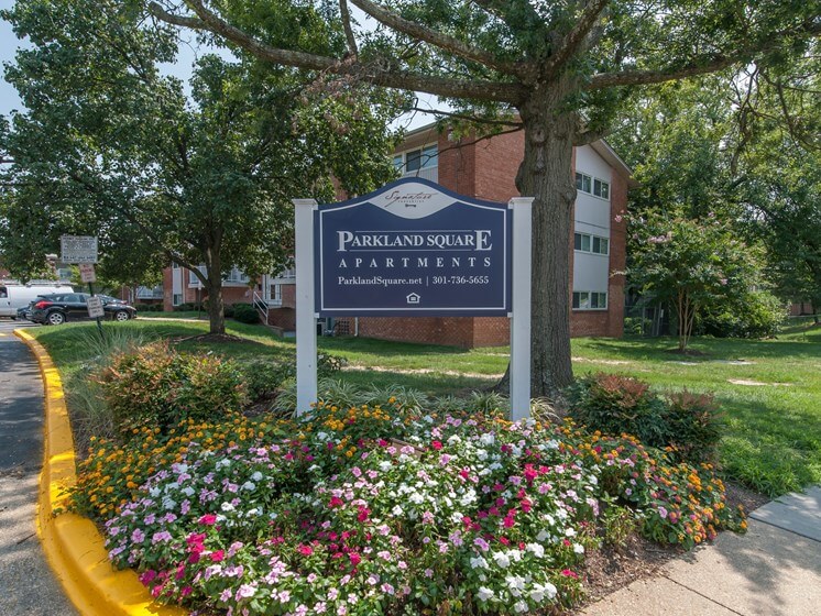 Parkland Square Image 2