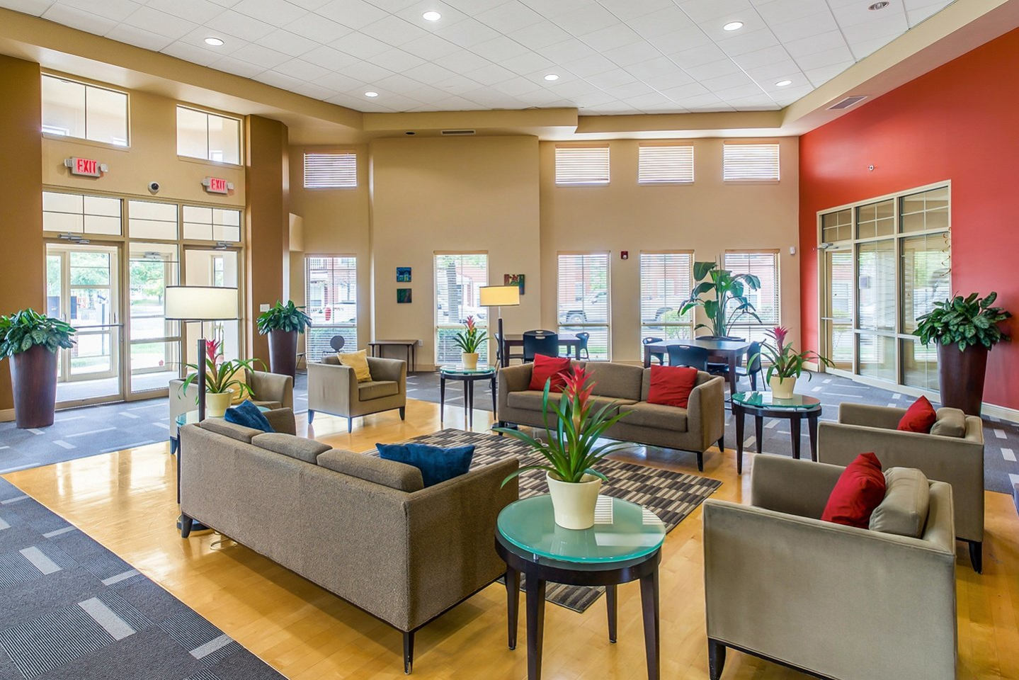 Renaissance Place at Grand Apartments Image 5