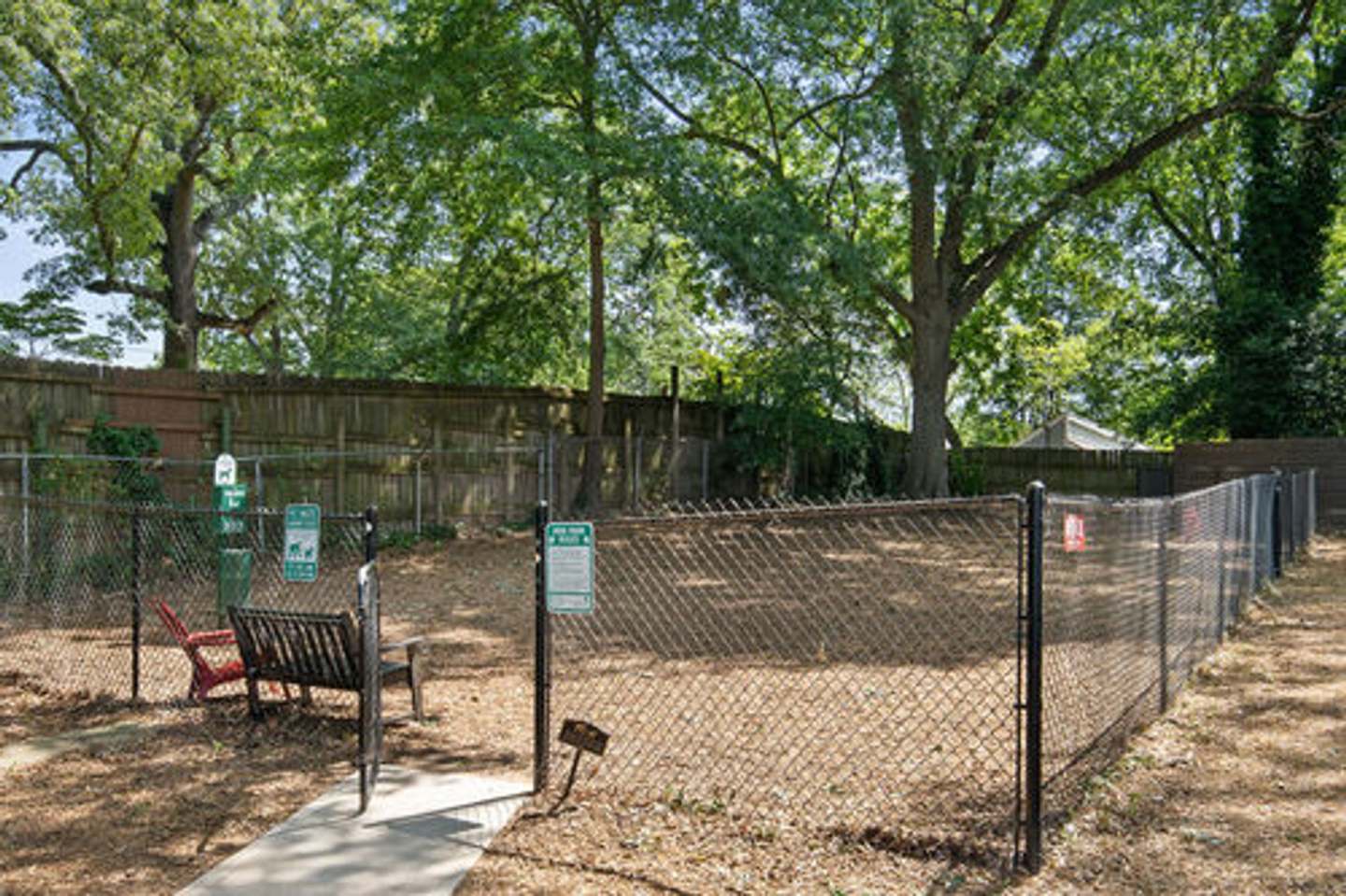 Oak Pointe Image 8