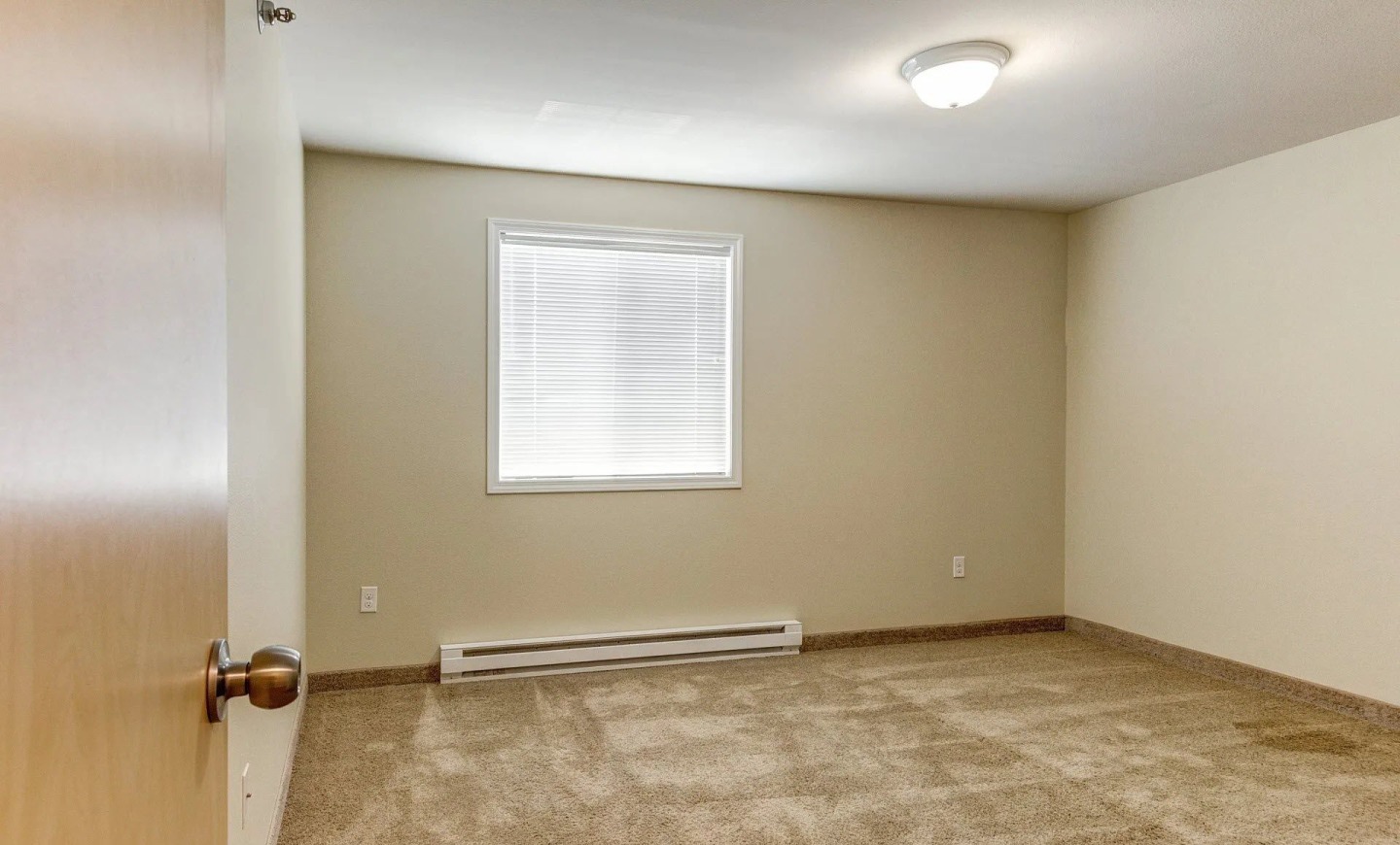 McEnroe Place Image 23
