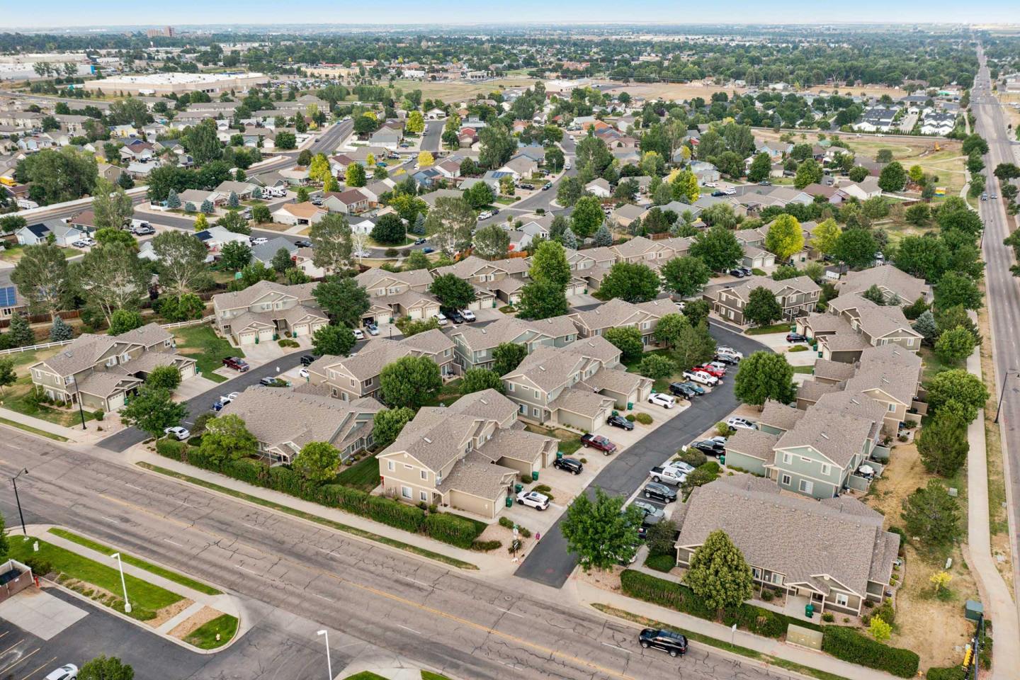 Arbor Garden Townhomes Image 24