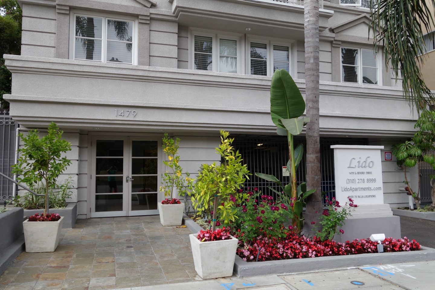 1479 Beverly Drive Image 3