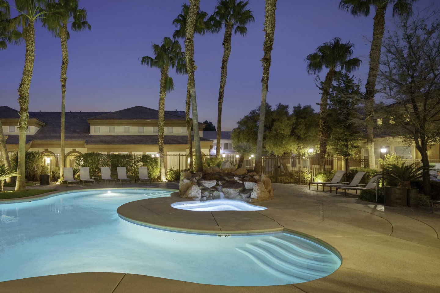 Resort at the Lakes Image 95