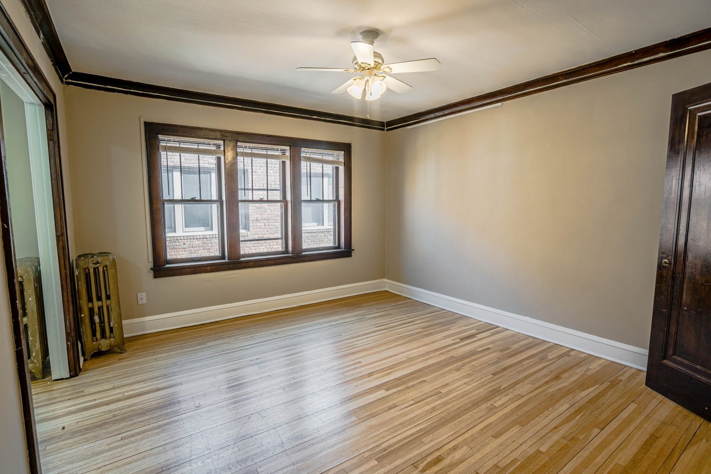 935 Goodrich Ave Image 2