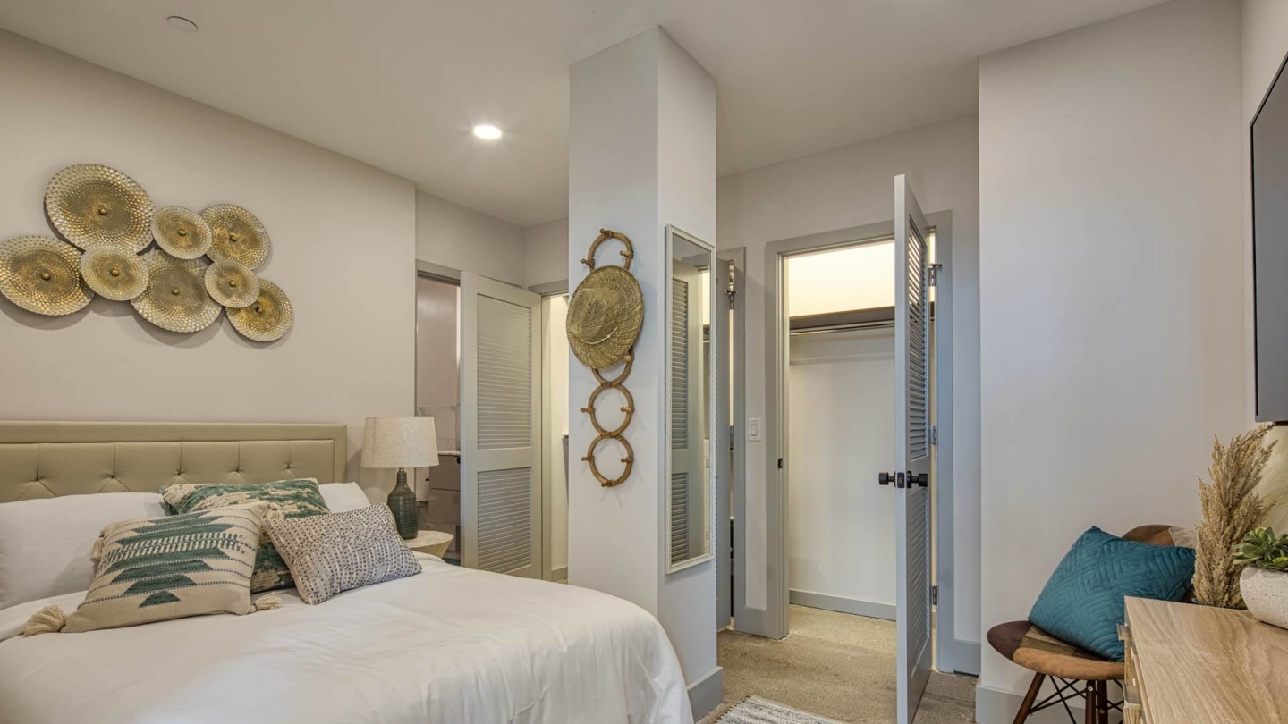 Residences at Richmond Trust Image 9