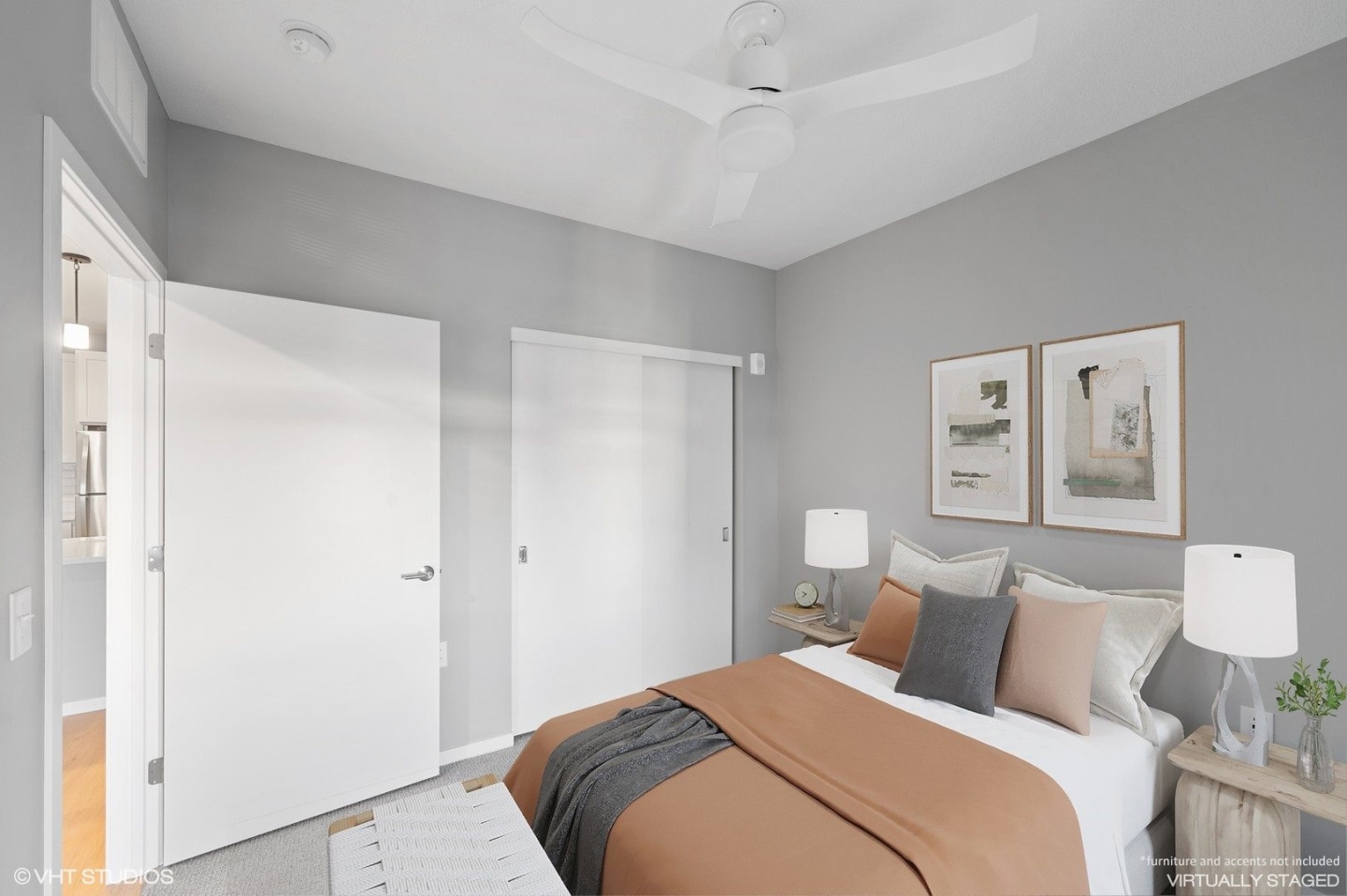Lago Apartments Image 40
