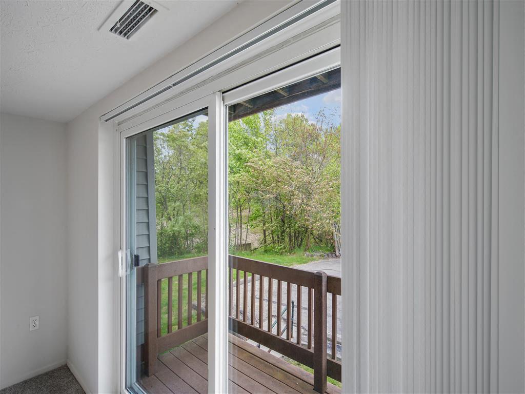 Hummingbird Pointe Image 9