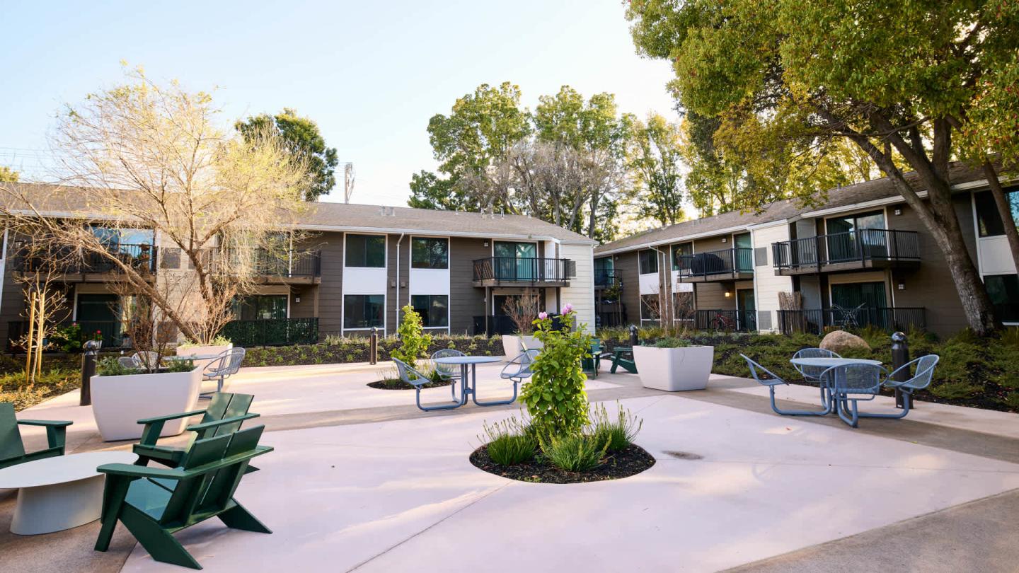 Lorien Apartments Image 48
