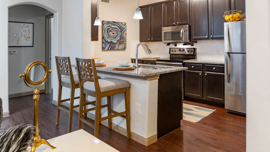 West Creek Apartments Image 9