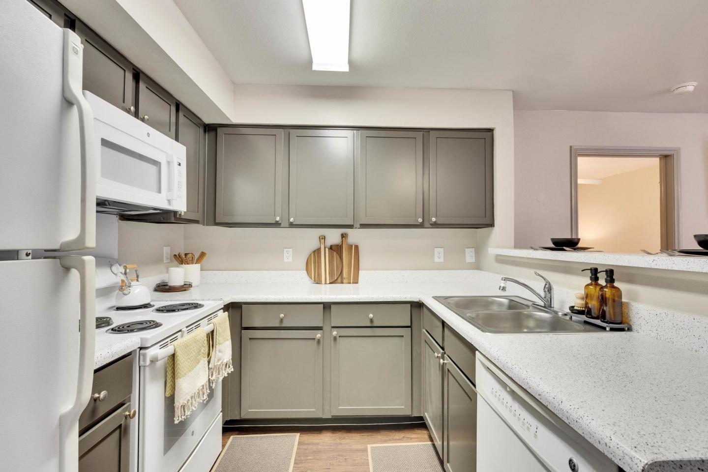 Forest Park Apartment Homes Image 7
