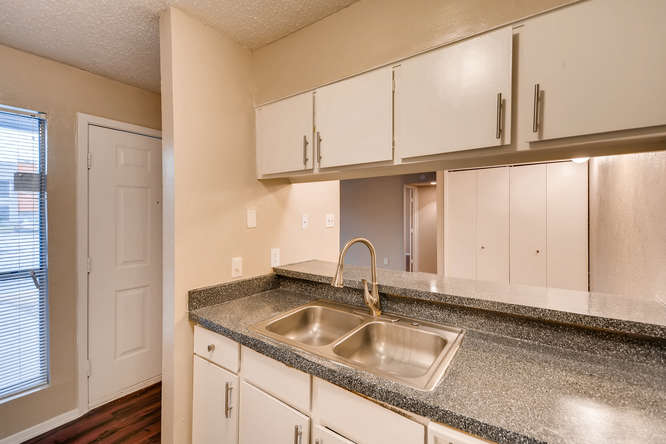 MARFA Apartments Image 3