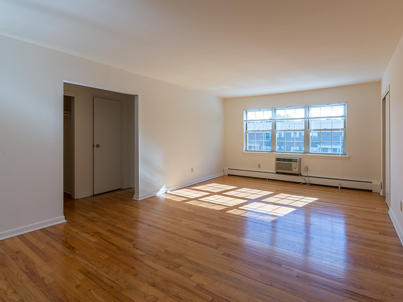Summit Manor Apartments Image 5