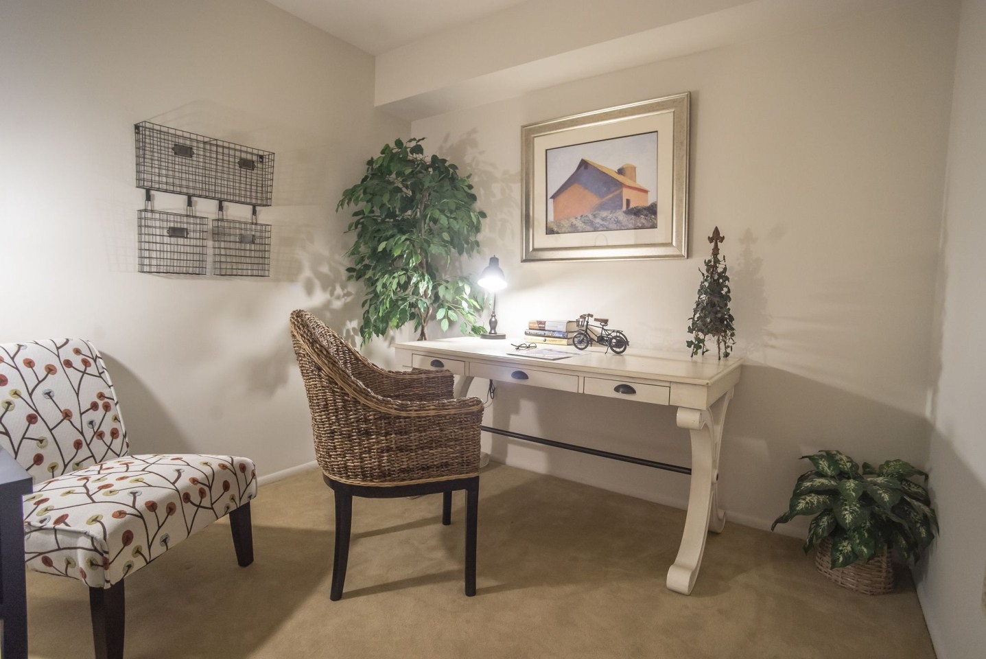 Hunt Club Apartments Image 4