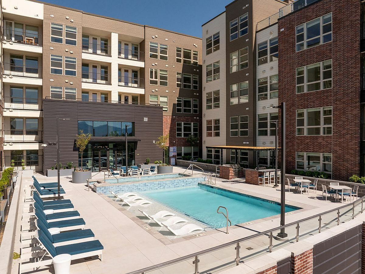The Richmond Apartments Image 12
