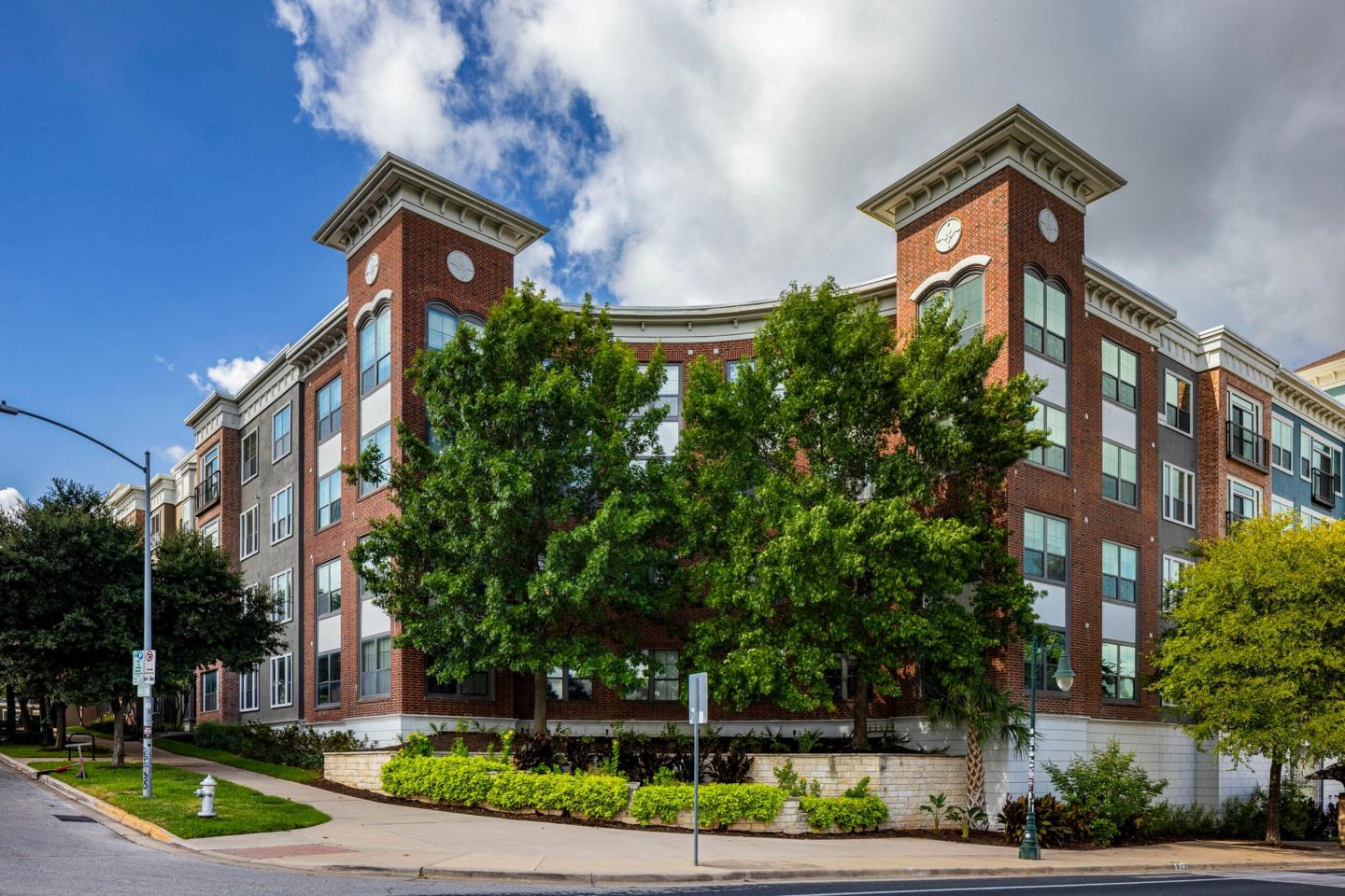 AMLI Eastside Image 8