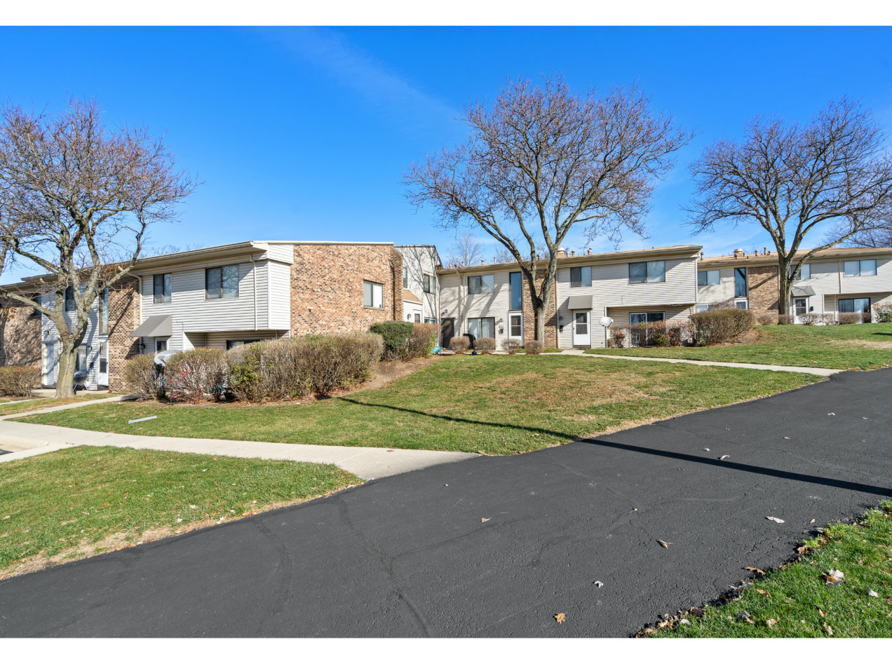 The Townhomes at Highcrest Image 41