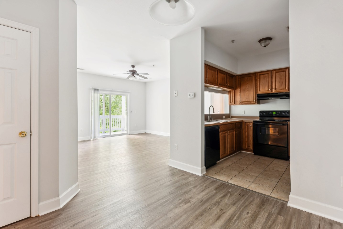 Faris Residences Moncks Corner Image 24
