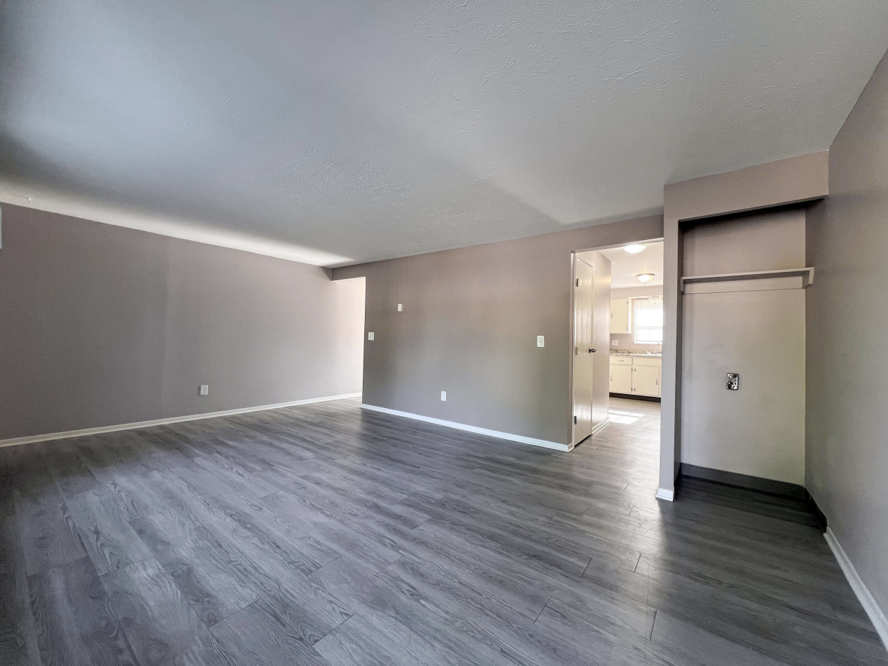 Stoney Creek Apartments Image 14
