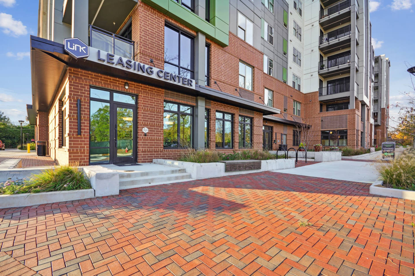 Link Apartments Calyx Image 36