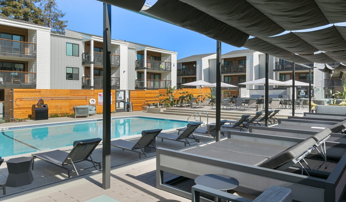 707 Leahy Apartments Image 12