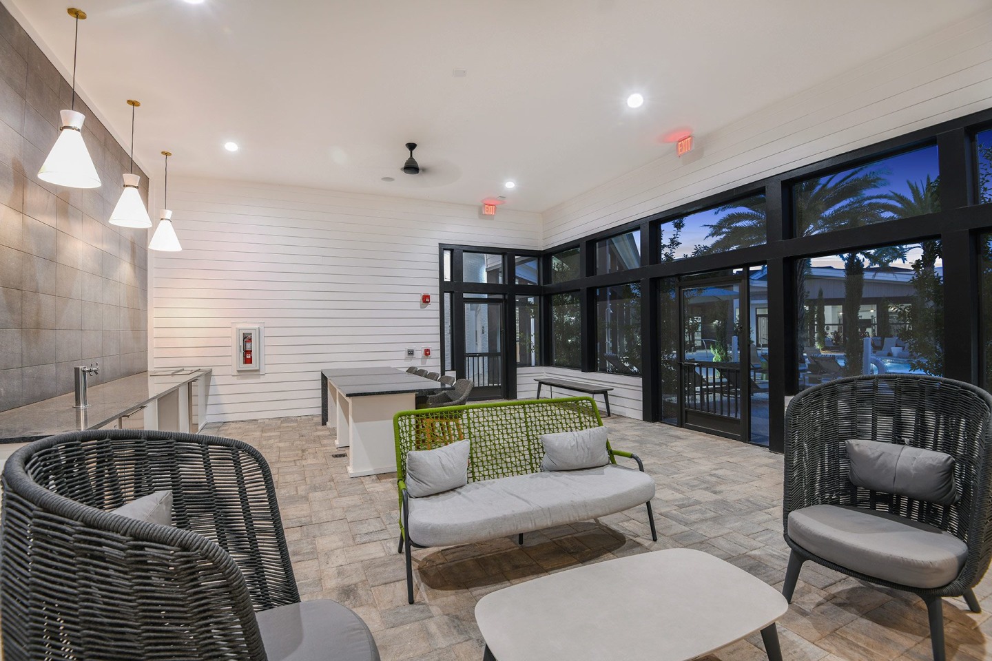The Easton Riverview Apartments Image 15