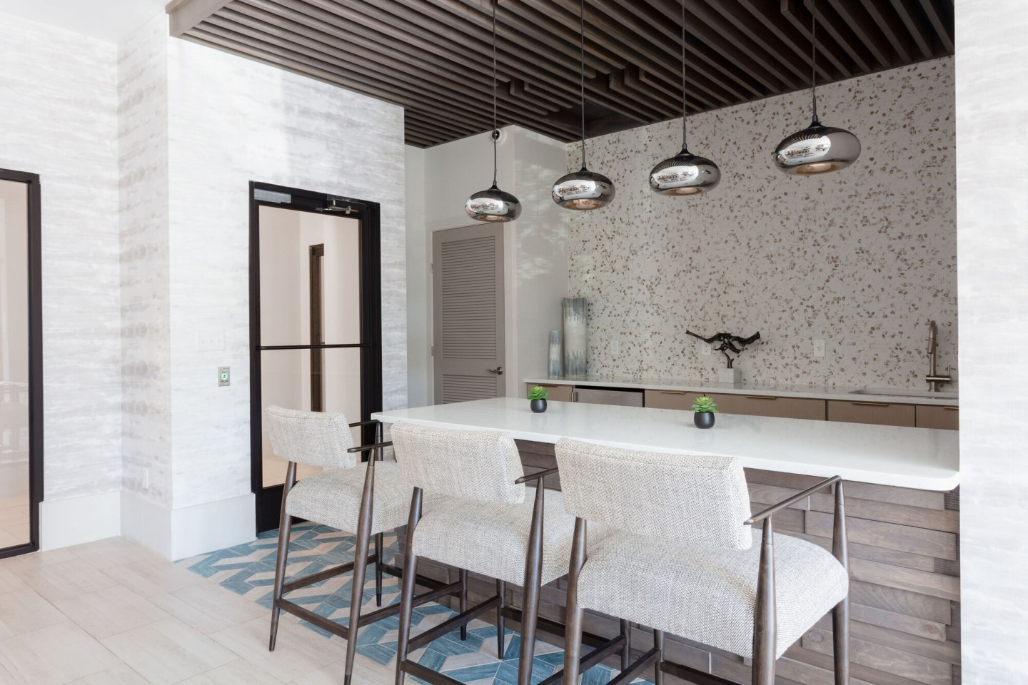 Alleia Luxury Apartments Image 11