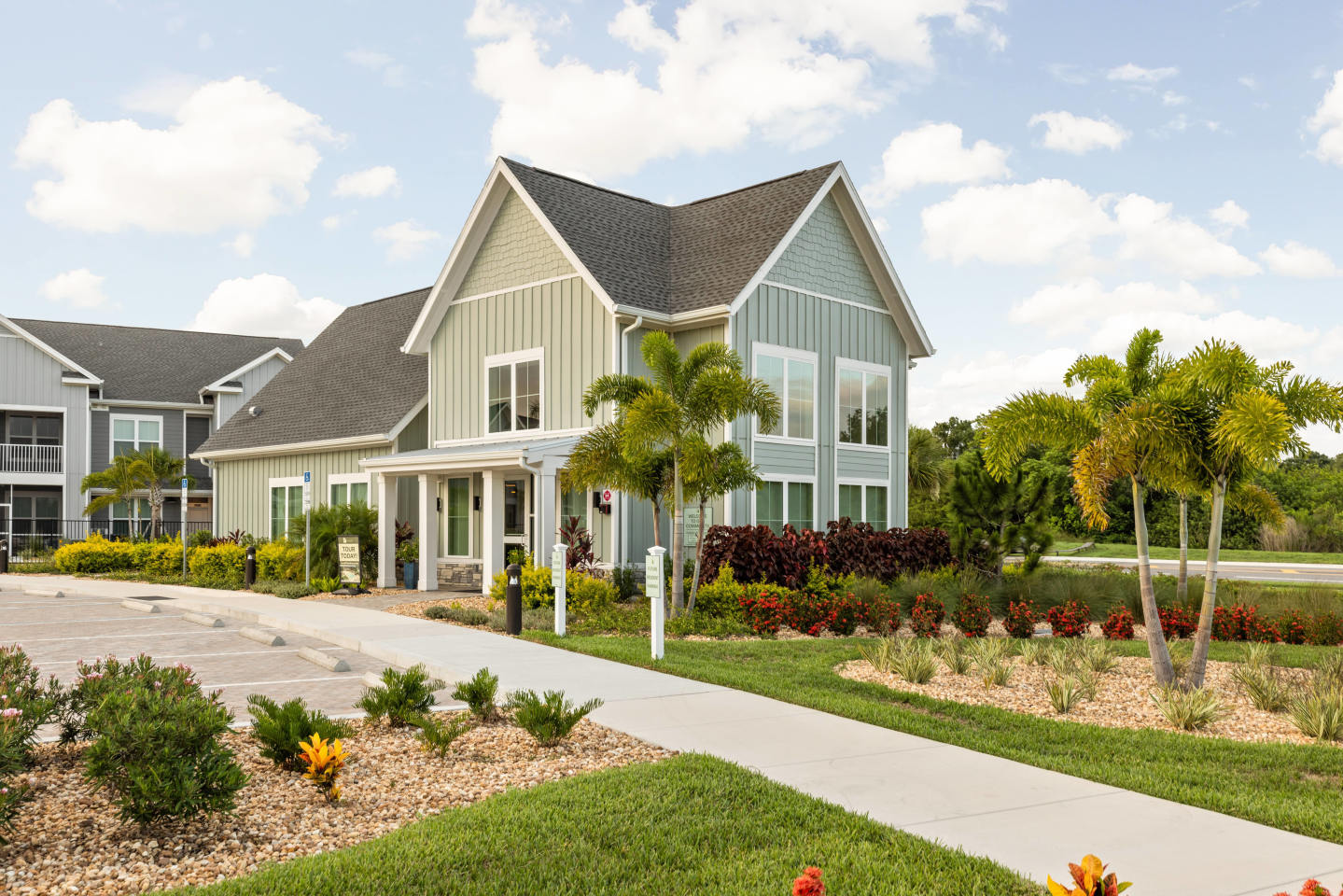 Palm Grove Image 39