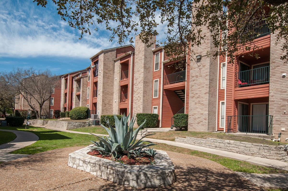 Ashley Oaks Apartments Image 20