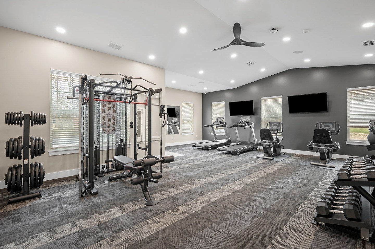 Riverwood Apartments Image 6
