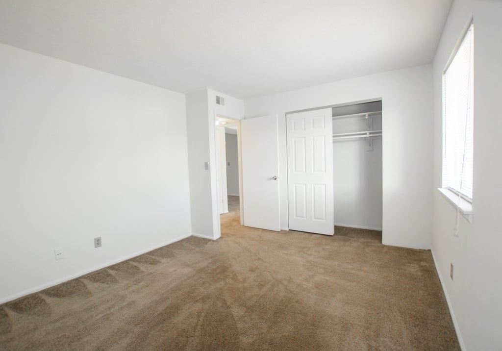 Waterstone Place Apartments Image 14