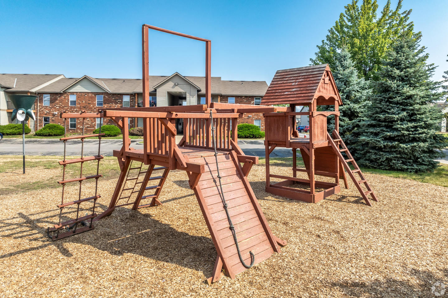Bayside Apartment Homes Image 11