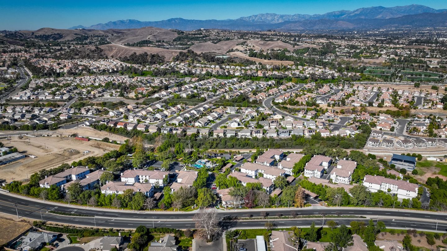 Missions at Chino Hills Image 63