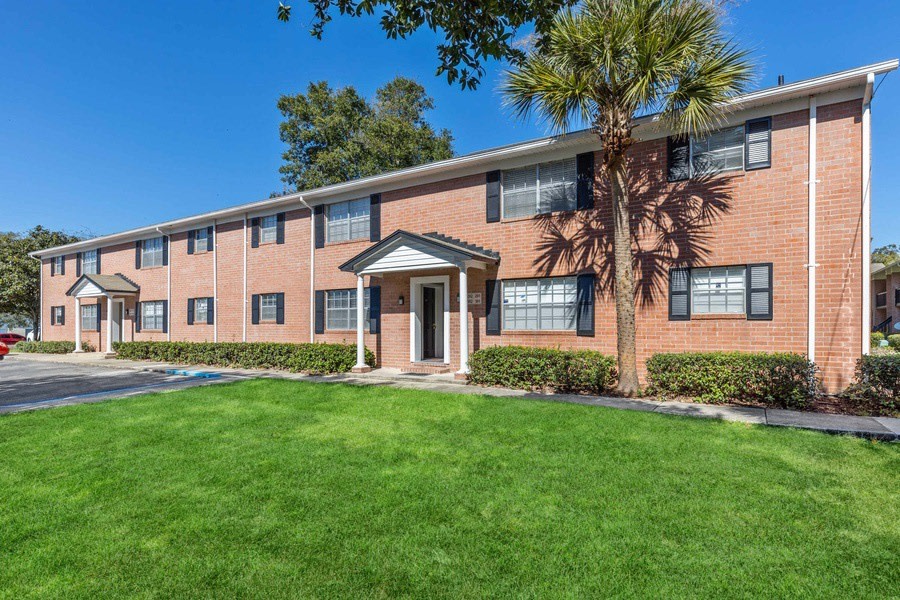 Townsend Apartments Image 8