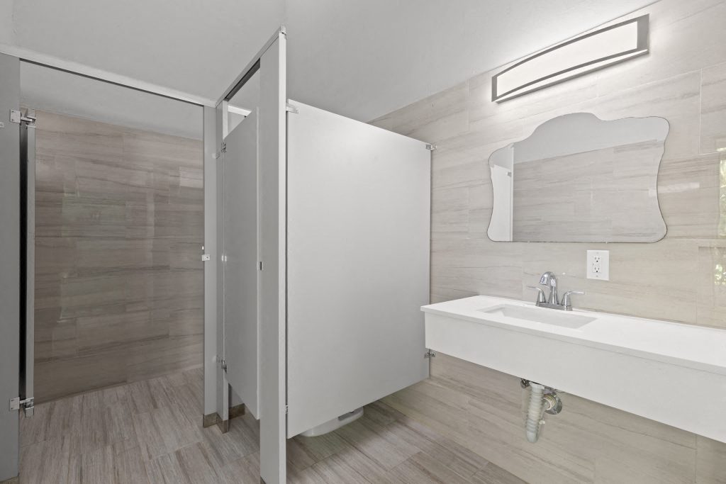 Pointe at Carrollwood Image 32