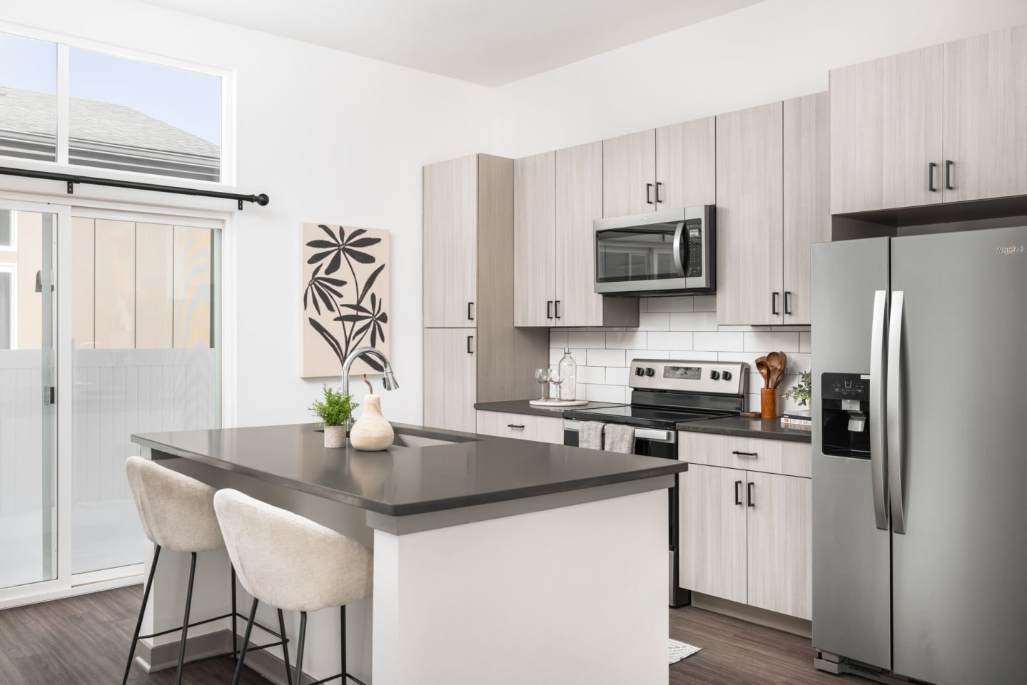 Citadel at Castle Pines Townhomes Image 10