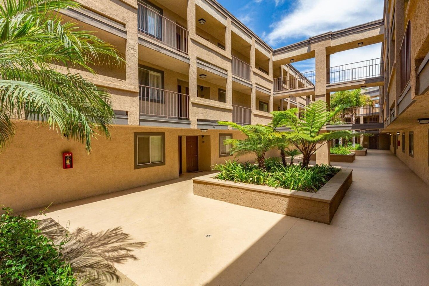 Elan View Pointe Apartments Image 8
