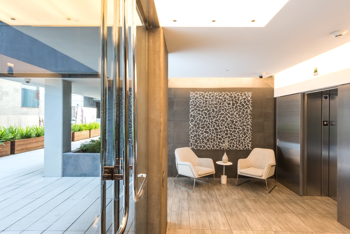 333 Fremont Image 22