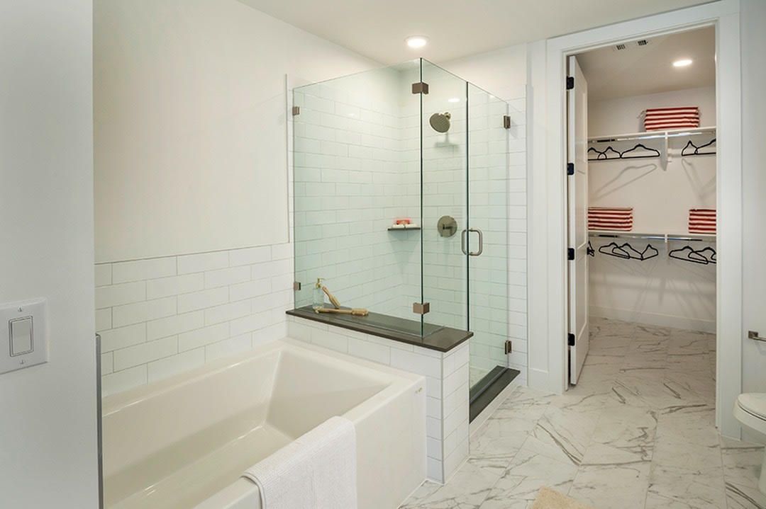 Pearl Rosemont Image 23