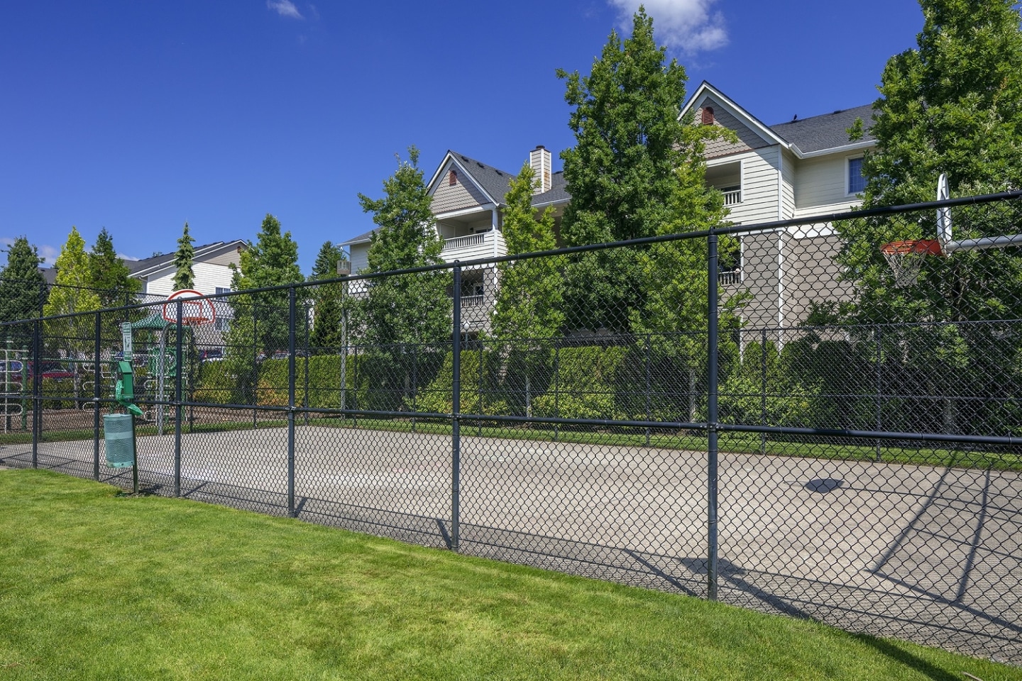 Highland Hills Image 36