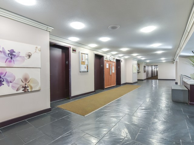 Hampshire Tower Apartments - Affordable Housing Image 9