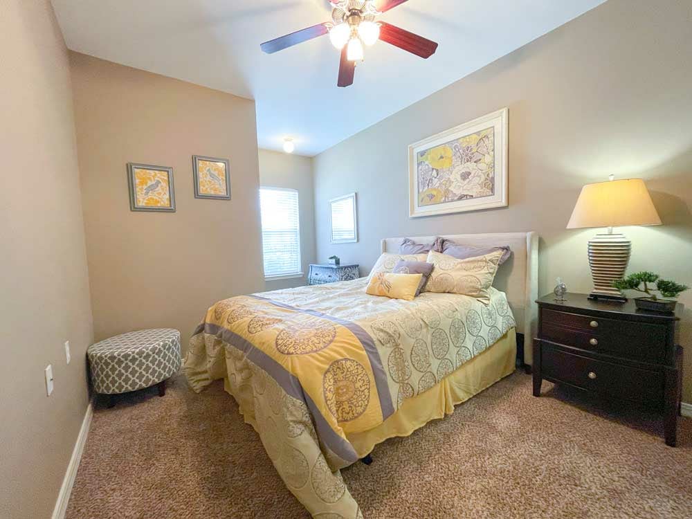 Lexington Place Apartments Image 2