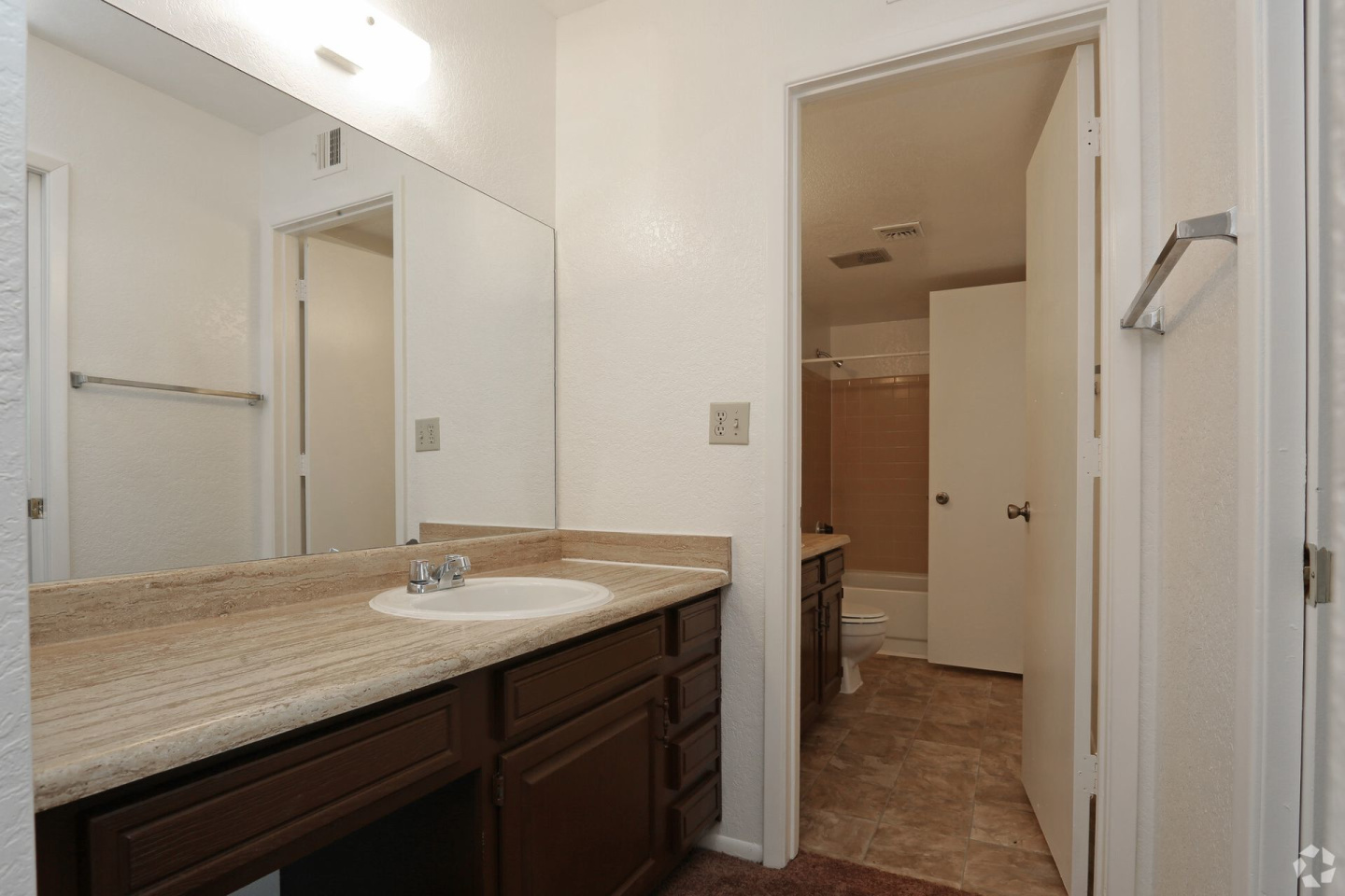 Shadow Ridge Image 9